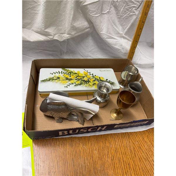 Home decor, napkin, holder, and collectible tin