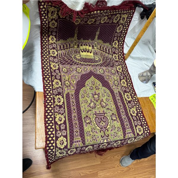 prayer rug