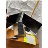 Image 1 : Monitors and keyboard