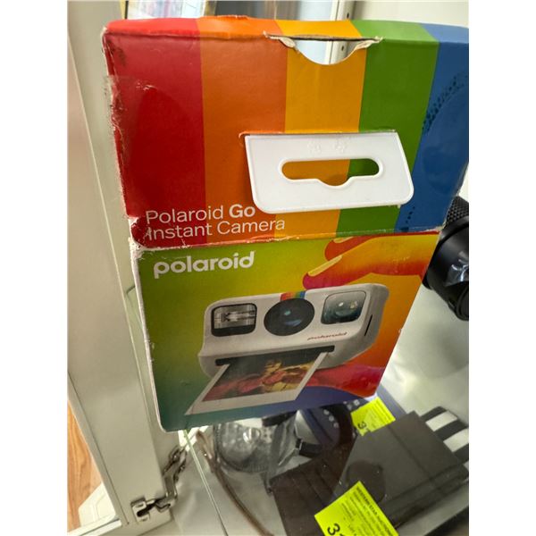Polaroid instant camera