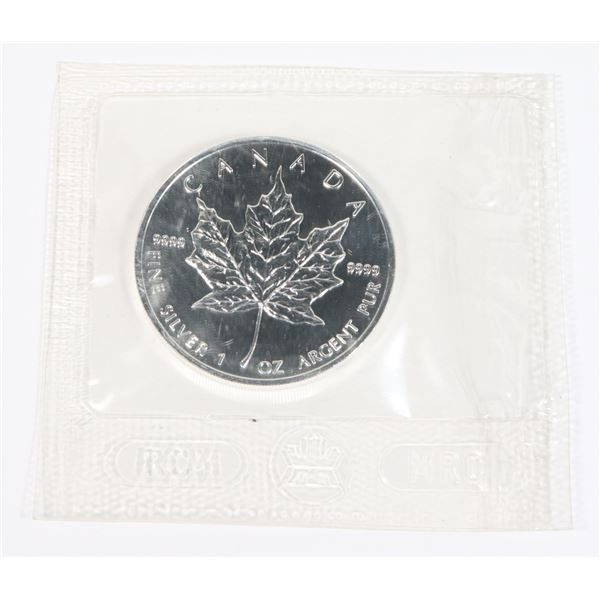 1-OZ 2004 CANADIAN MAPLE LEAF SILVER COIN