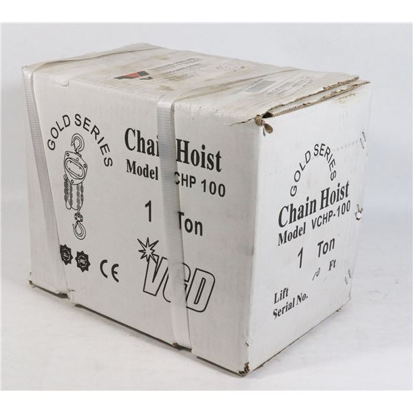 NEW IN BOX 1 TON CHAIN HOIST