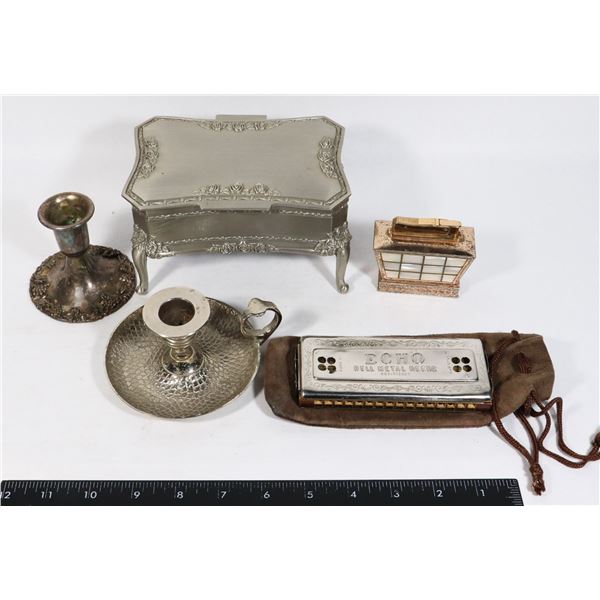 LOT OF VINTAGE COLLECTIBLE ITEMS INCL. HARMONICA