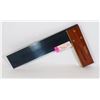 Image 1 : FOOTPRINT 10-1/2" SQUARE, AFRICAN ROSEWOOD