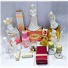 Image 1 : VINTAGE COLLECTIBLE AVON BOTTLES -LIPSTICKS