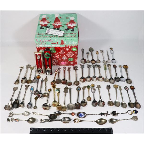 BOX OF COLLECTIBLE SPOONS