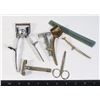 Image 1 : VINTAGE SHAVING ACCESSORIES