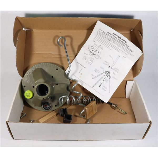 WINEGAURD SATELLITE ANTENNA TRIPOD BASE MOUNT