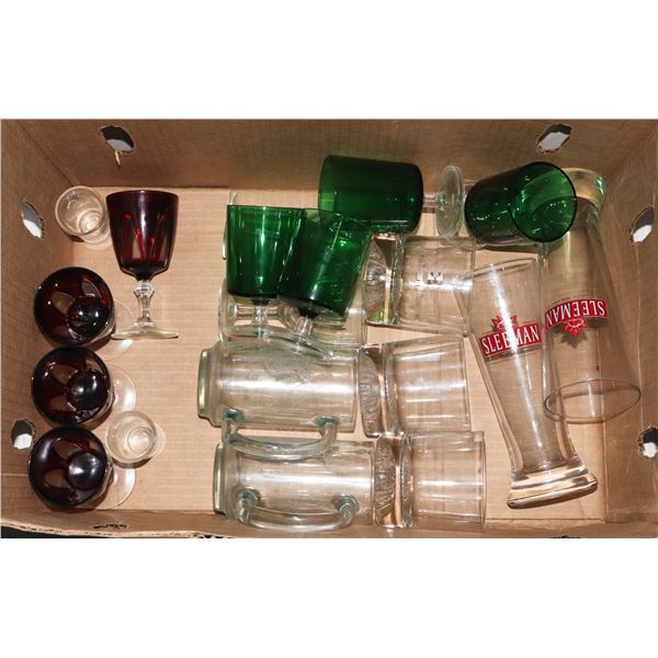 LOT OF BAR/ ALCOHOL CUPS