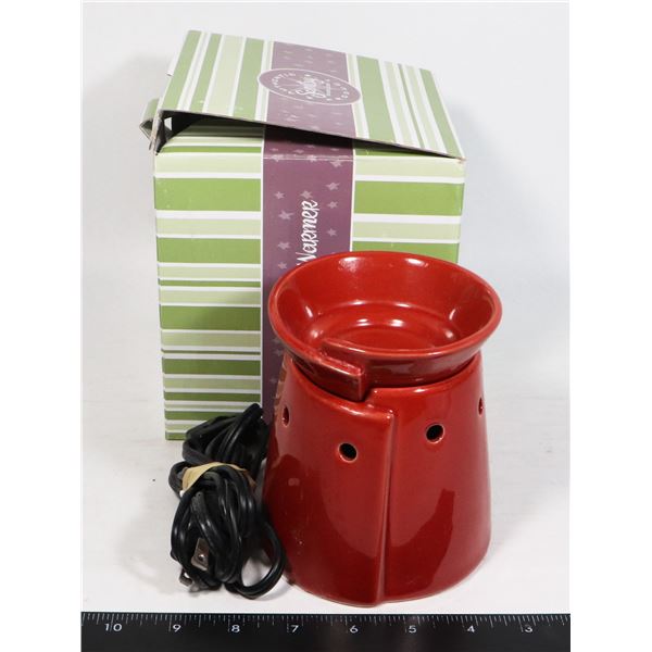 SCENTSY WARMER TRIBECA