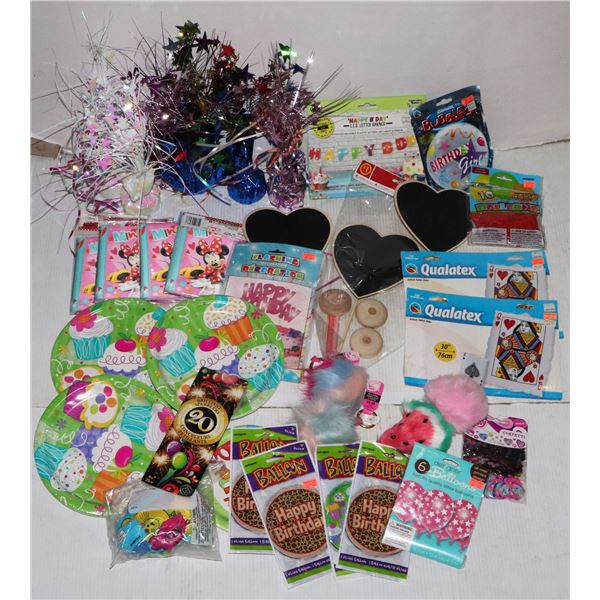 LOT OF CHILDREN'S PARTY SUPPLIES