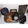 Image 1 : LOT OF MISC. KITCHEN ITEMS