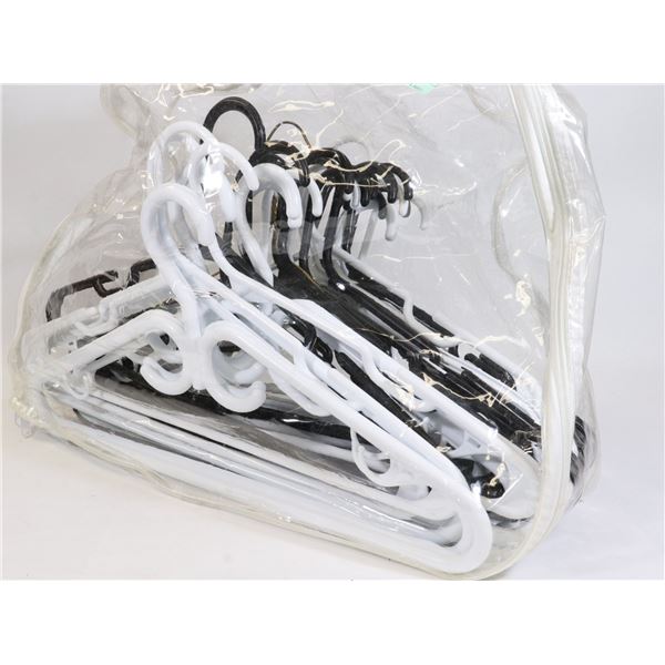 PLASTIC HANGERS