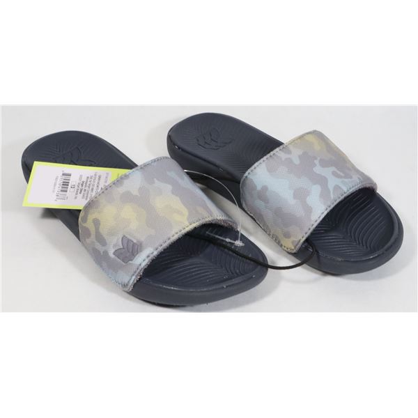 NEW CHILDREN SHOES SIZE 13