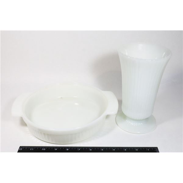 VINTAGE FIRE KING CASSEROLE DISH 9-1/2" X 10-1/2"