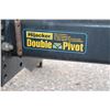 Image 3 : 5TH WHEEL HITCH WITH RAILS, GOOD OVERALL