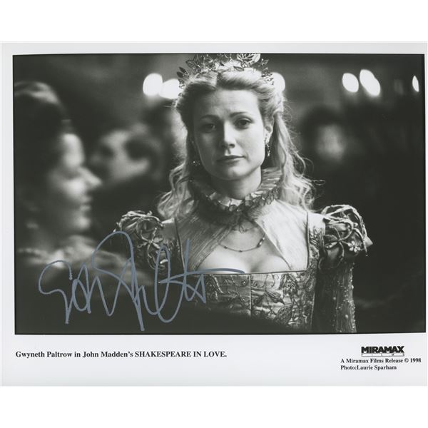 Gwyneth Paltrow Shakespeare in Love signed movie photo. GFA Authenticated