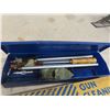 Image 2 : Stag Gun Cleaning Kit, Swivel for Gun Strap, 