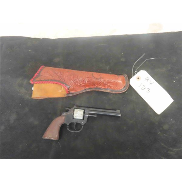 Plastic Cap Gun with Leather Holster 