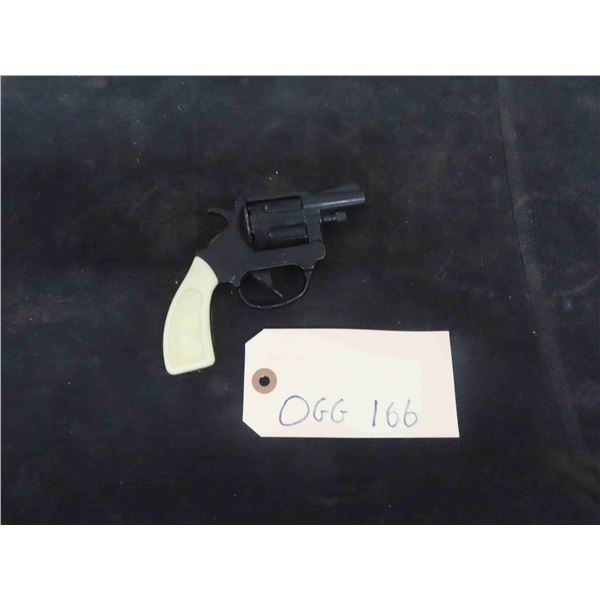 Volcanic 22 Cal Starter Pistol Model V22 Made 