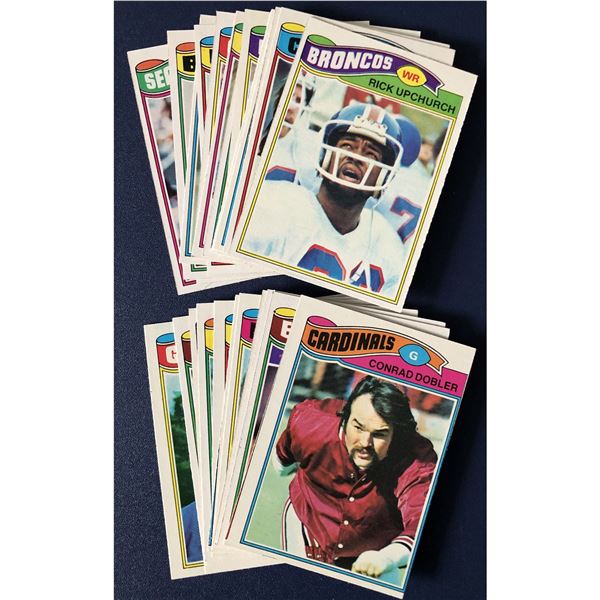 1977 TOPPS NFL COLLECTION - 25 CARDS