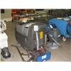 Image 1 : FLOOR SCRUBBER