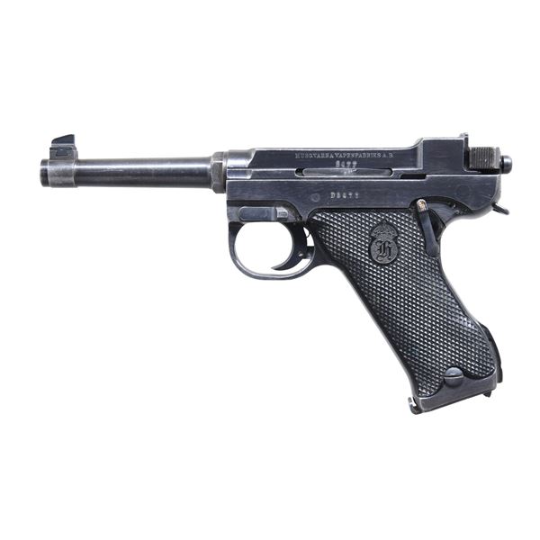 HUSQVARNA M40 LAHTI SEMI AUTO PISTOL.