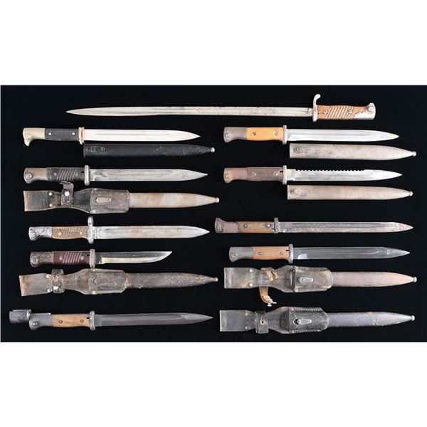 LOT OF 10 ASSORTED BAYONETS.