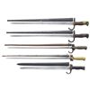 Image 2 : INTERESTING GROUP OF 5 FRENCH MILITARY BAYONETS.