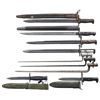 Image 2 : GROUP OF 9 VINTAGE AND ANTIQUE MILITARY BAYONETS.