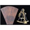 Image 2 : NAVIGATIONAL SEXTANT IN ORIGINAL CASE.
