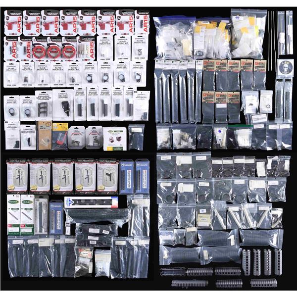 LARGE GROUP OF AR PARTS & ACCESSORIES.