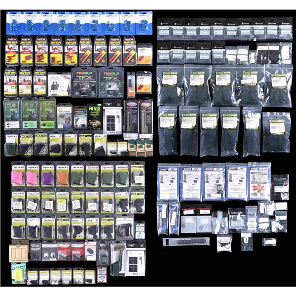 GROUPING OF MOSTLY HANDGUN ACCESSORIES.