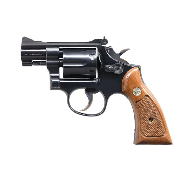 SMITH & WESSON MODEL 15-4 DA REVOLVER.