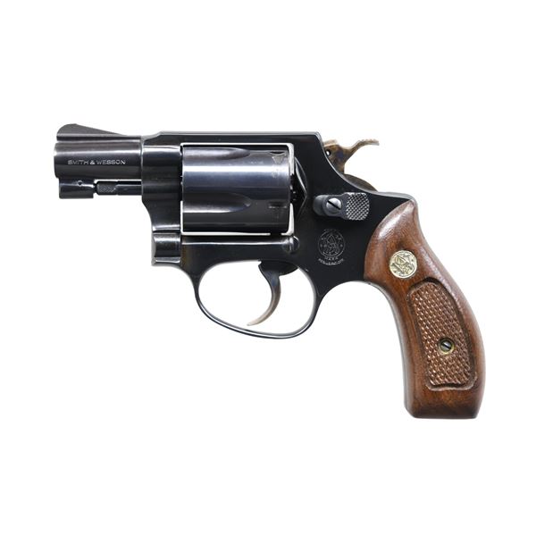 SMITH & WESSON MODEL 36 DA REVOLVER.