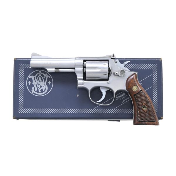 SMITH & WESSON MODEL 67 DA REVOLVER.