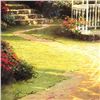 Image 2 : Lilac Gazebo by Kinkade, Thomas