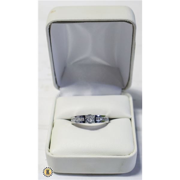 ROUND STONE RING SZ 7