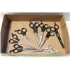 Image 1 : 8 PAIRS OF HAIRDRESSING SCISSORS