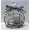 Image 1 : VINTAGE WIRE ANGEL BASKET