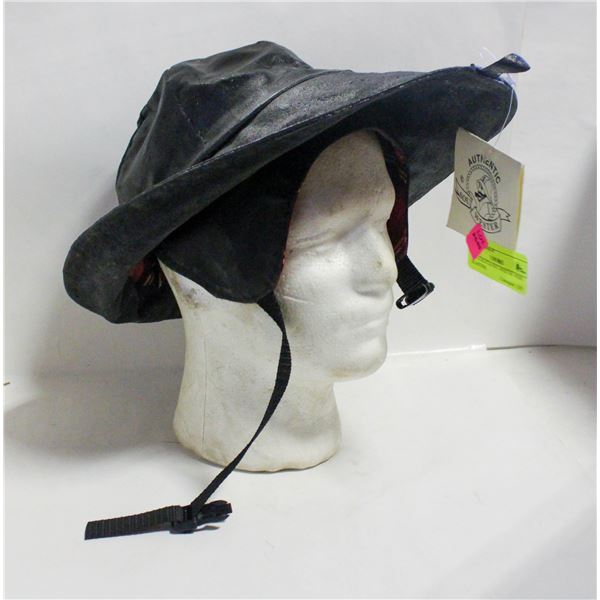 NOVA SCOTIA SOU WESTER WIDE SLANTING