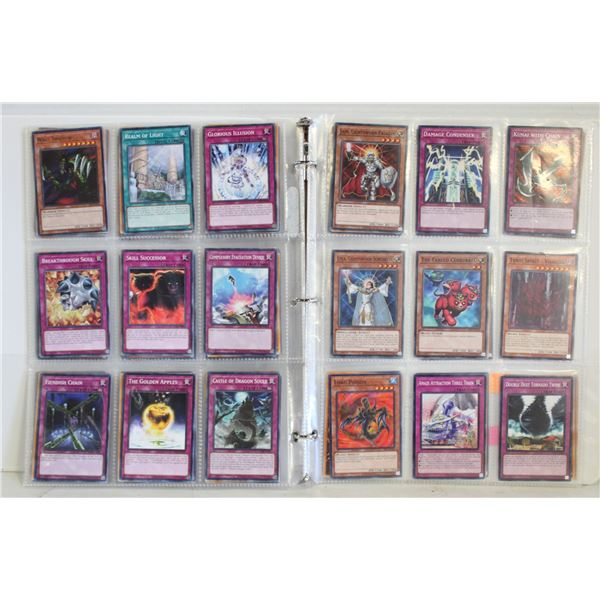 BINDER YUGIOH COLLECTOR CARDS