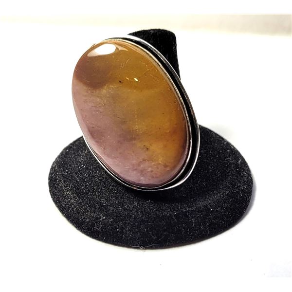 23)  NATURAL PALE PINK & CARMEL COLORED