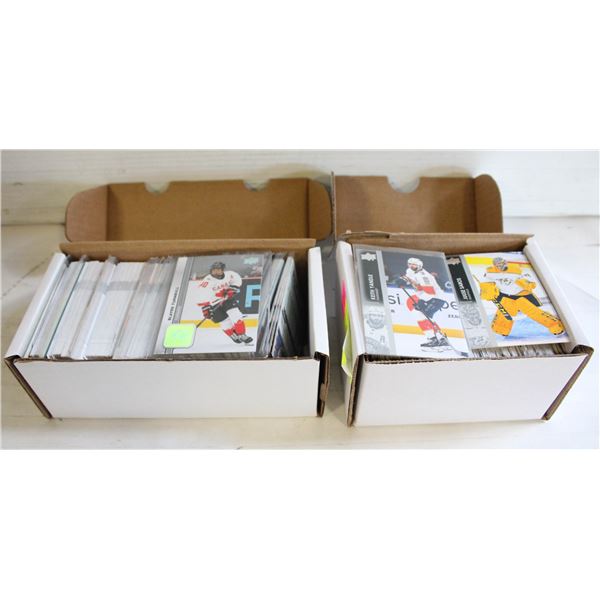 HOCKEY CARDS 2 WHITE BOXES
