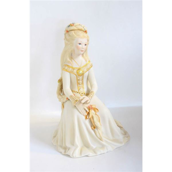 CYBIS "RAPUNZEL" PORCELAIN FIGURINE 8"