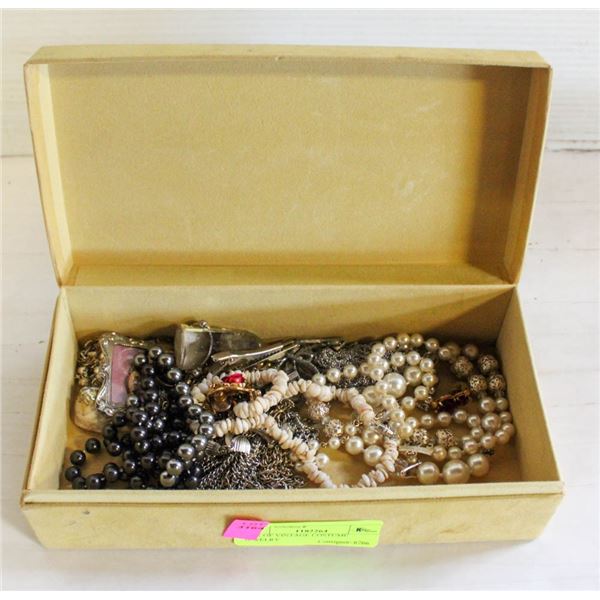 BOX OF VINTAGE COSTUME JEWELRY