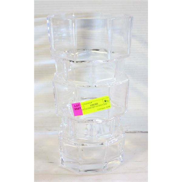 MANN GEOMETRY GLASS VASE