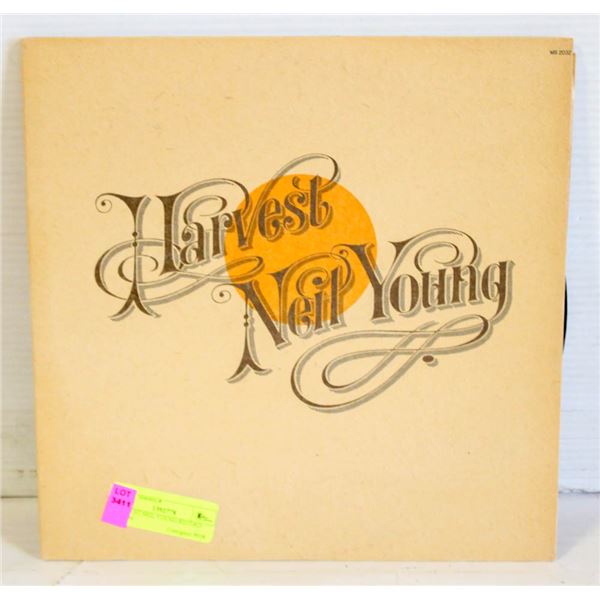 HARVEST NEIL YOUNG RECORD ALBUM