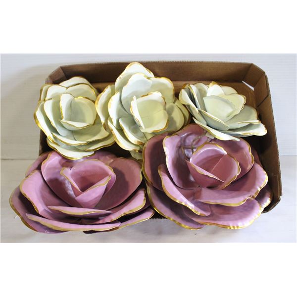 2 PAIRS OF 3D METAL WALL HANGING FLOWERS