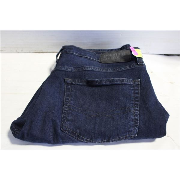MENS LEVIS STRAUSS SIGNATURE JEANS 34/34